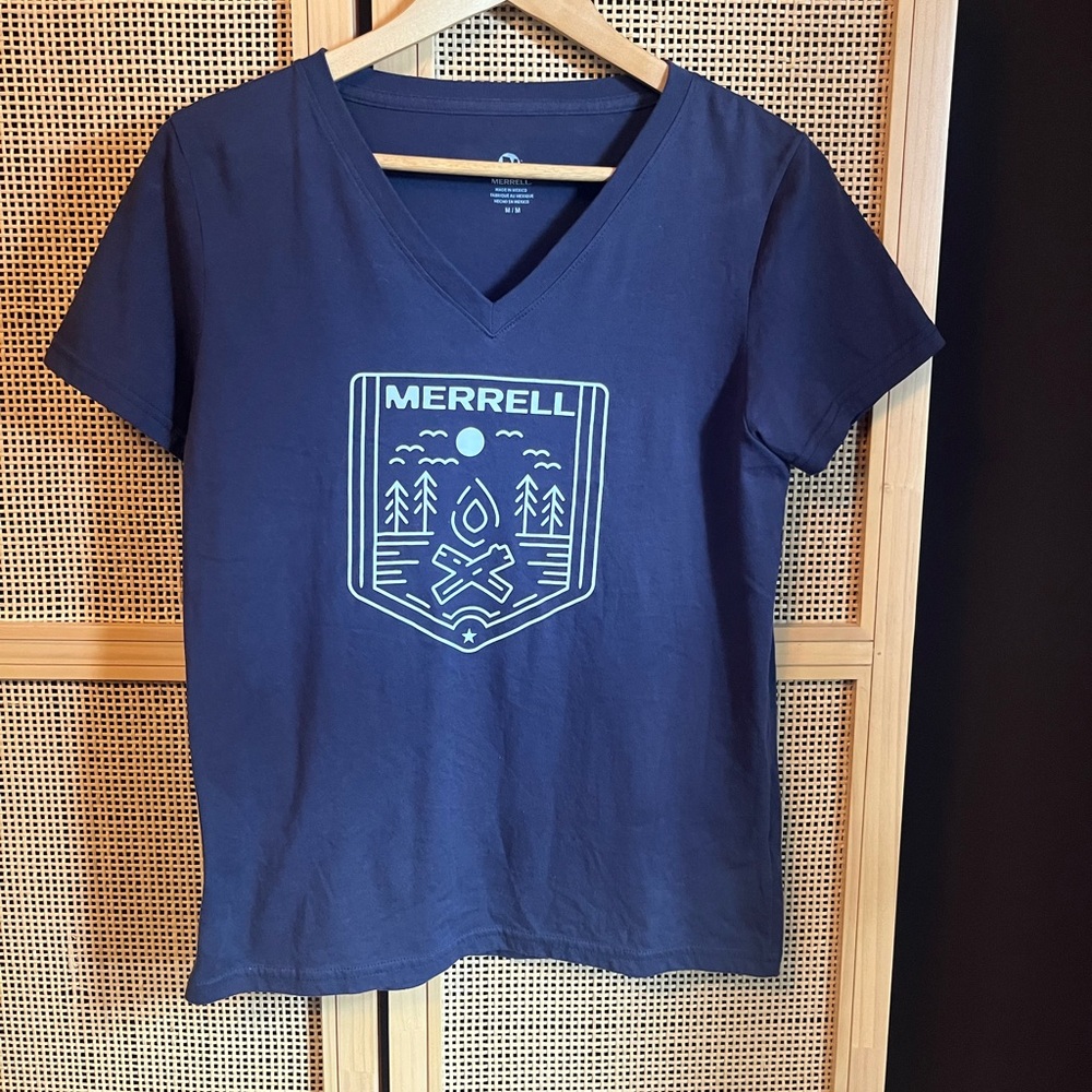 Merrell Women’s M V-Neck T-Shirt